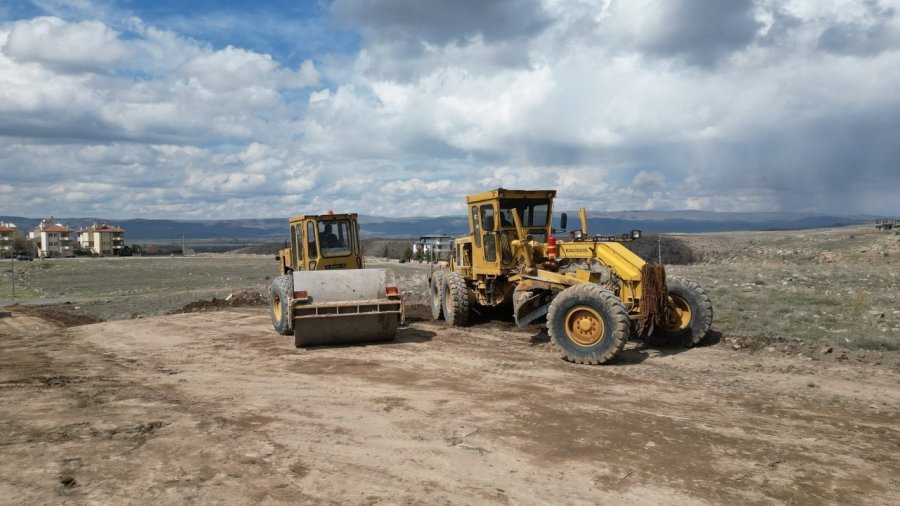 Gesi Mahallesinde Yeni Yol Çalışması Yapılıyor