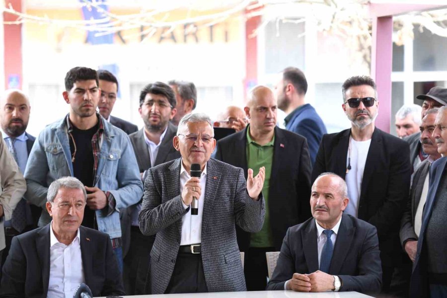 Bakan Akar Ve Başkan Büyükkılıç’tan İlçelere Çıkarma