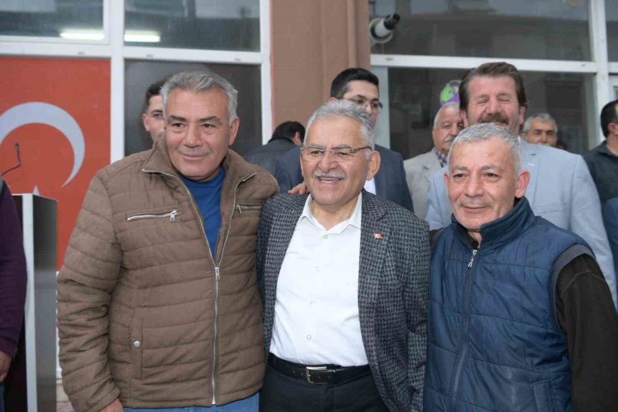 Bakan Akar Ve Başkan Büyükkılıç’tan İlçelere Çıkarma