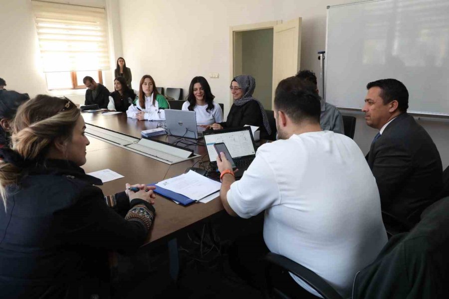 Büyükşehir’den 600 Öğrenciye Staj İmkanı