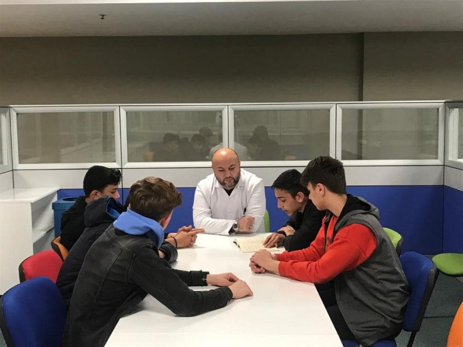 Büyükşehir, Kaymek Değer Gençlik’te "afet Bilinci Ve İlk 72 Saat" Semineri