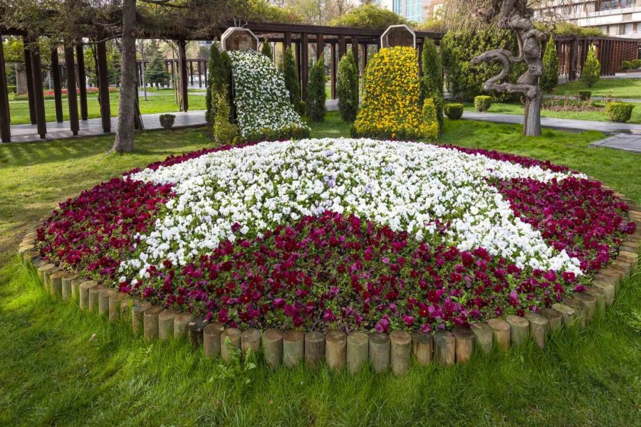 Büyükşehir, 3 Milyon Çiçek İle Şehri Çiçek Bahçesine Dönüştürecek