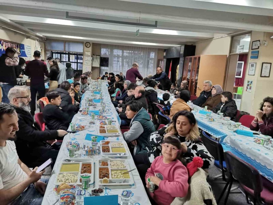 "çevreme Duyarlıyım Değerlerime Sahip Çıkıyorum" Projesi Çalışmaları