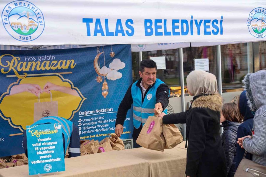 ‘biz Pişirelim, Siz Ulaştırın’ Gönüllere Dokunuyor