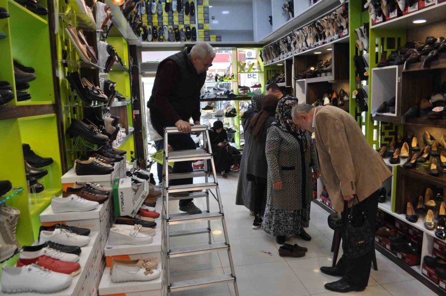 Esnafın Bayram Yoğunluğu Başladı