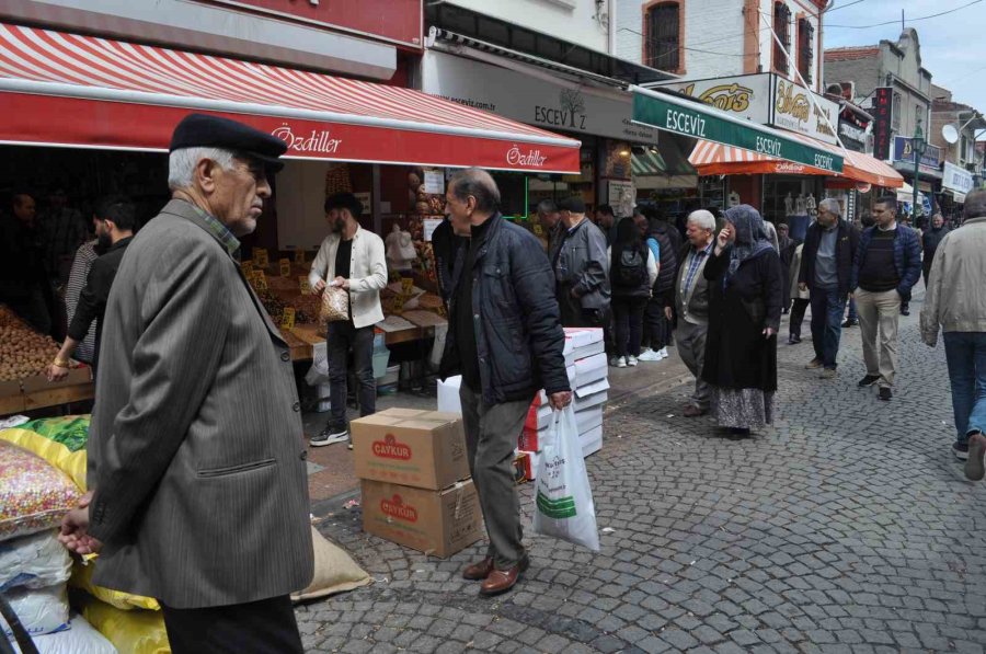 Esnafın Bayram Yoğunluğu Başladı