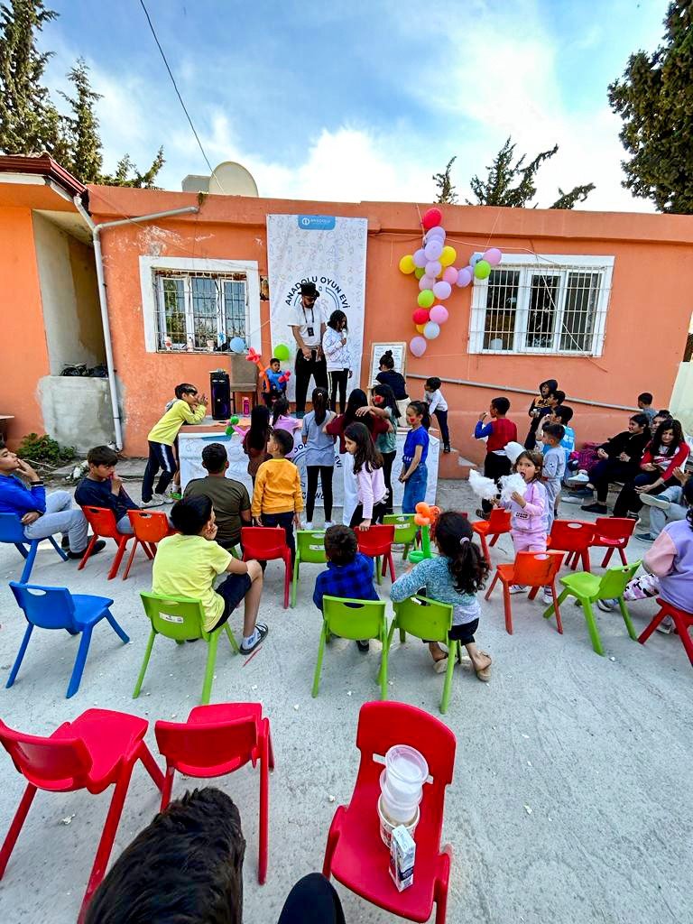 Anadolu Üniversitesi Deprem Bölgesindeki Çocuklarla Bayram Yapacak