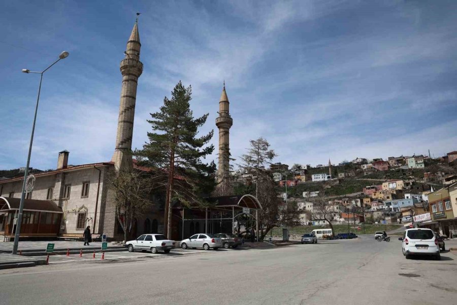 Hacılar Bayrama Hazır