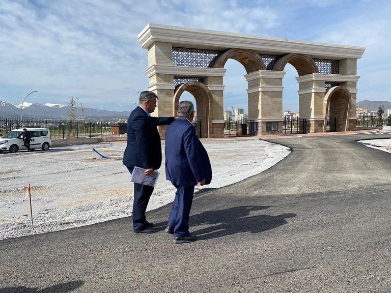 Başkan Büyükkılıç, Recep Tayyip Erdoğan Millet Bahçesi’nde İncelemede Bulundu