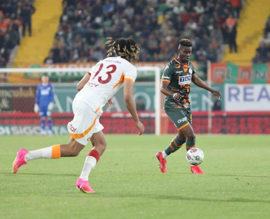 Spor Toto Süper Lig: Alanyaspor: 1 - Galatasaray: 4 (maç Sonucu)
