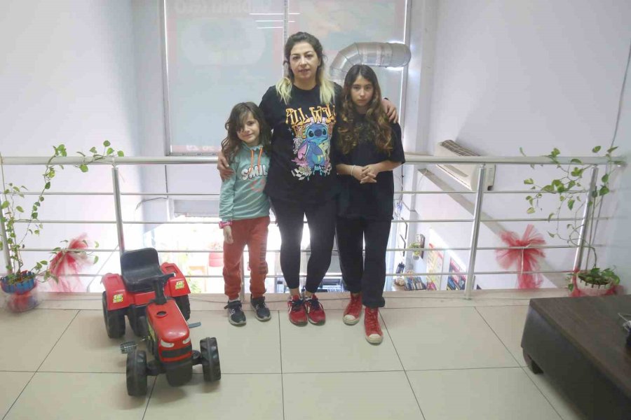 İşinin Patronu, Çocuklarının Annesi