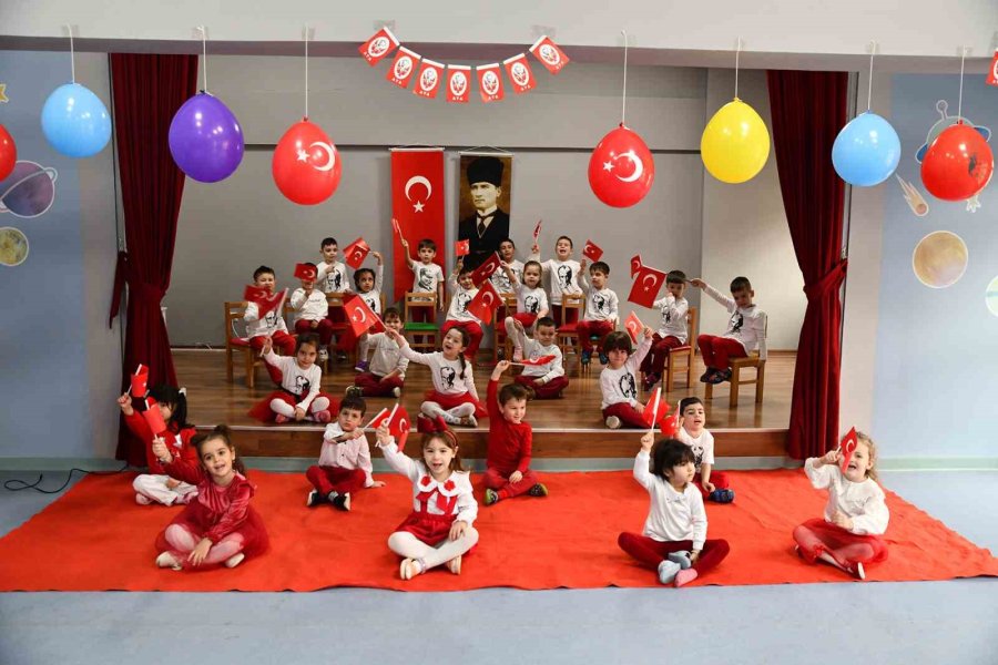 Çocuklar 23 Nisan’ı Coşkuyla Kutladı