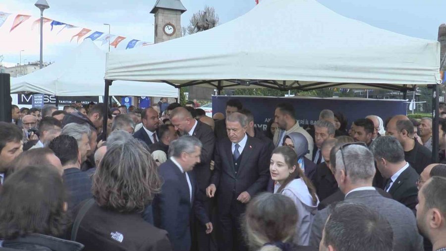 Bakan Akar: “vatandaşlarımızın Terörle Arasında Mesafe Olmayanlarla Aralarına Mesafe Koyması Lazım”