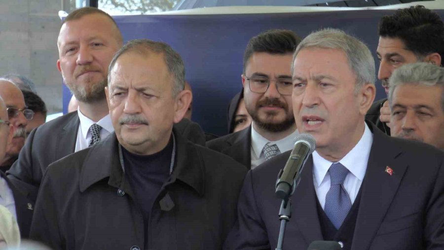 Bakan Akar: “vatandaşlarımızın Terörle Arasında Mesafe Olmayanlarla Aralarına Mesafe Koyması Lazım”