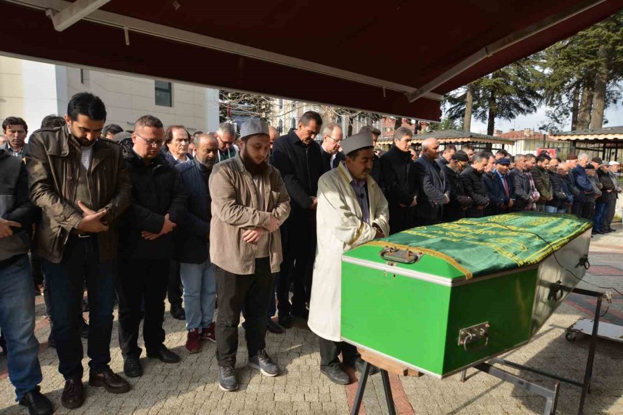 İlk İş Gününe Giderken Kazada Hayatını Kaybeden Selim Son Yolculuğuna Uğurlandı