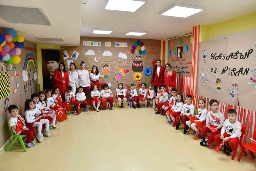 Çocuklar 23 Nisan’ı Coşkuyla Kutladı