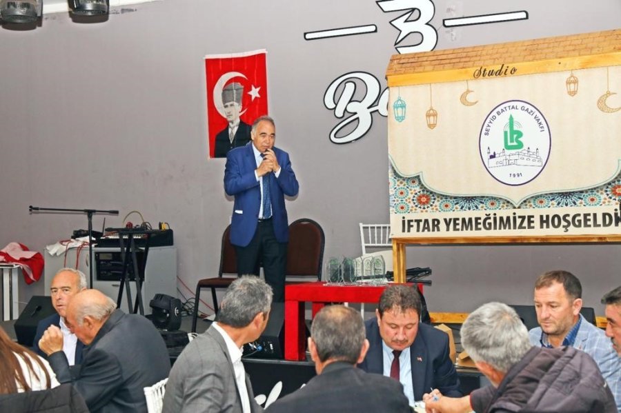 Seyitgazililer İftarda Buluştu