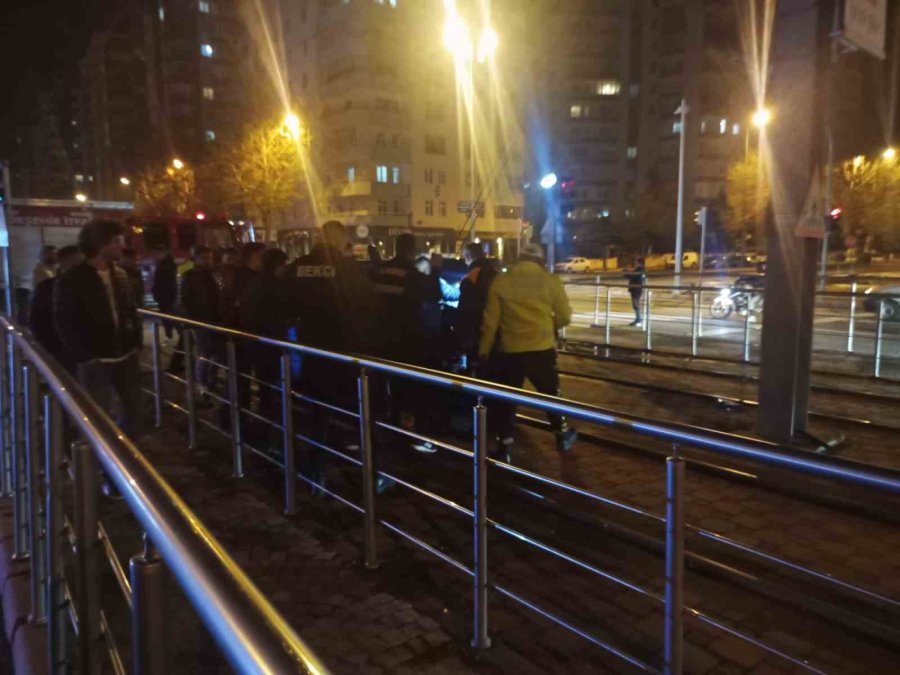 Takla Attığı Aracı Bırakıp Kaçtı