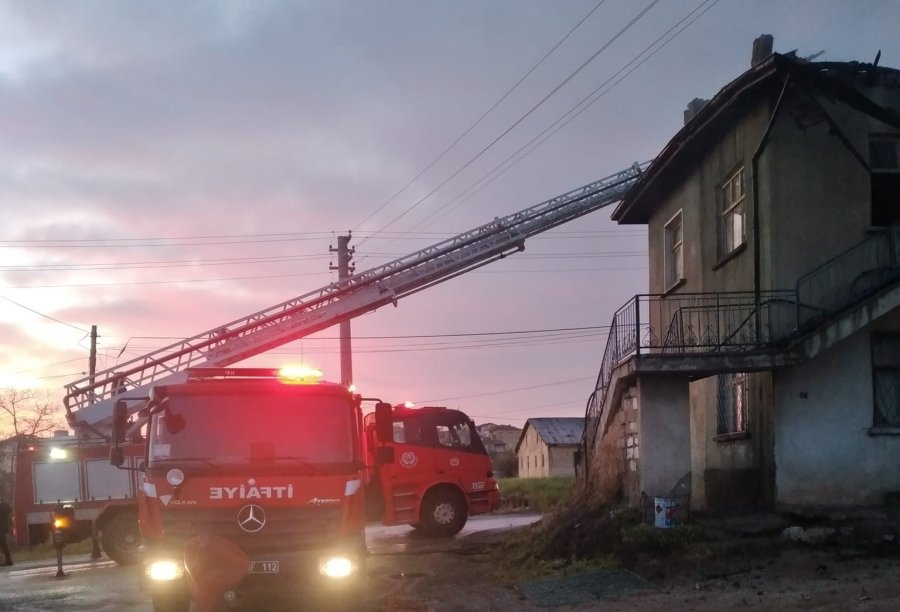 Karaman’da Ev Yangını Korkuttu
