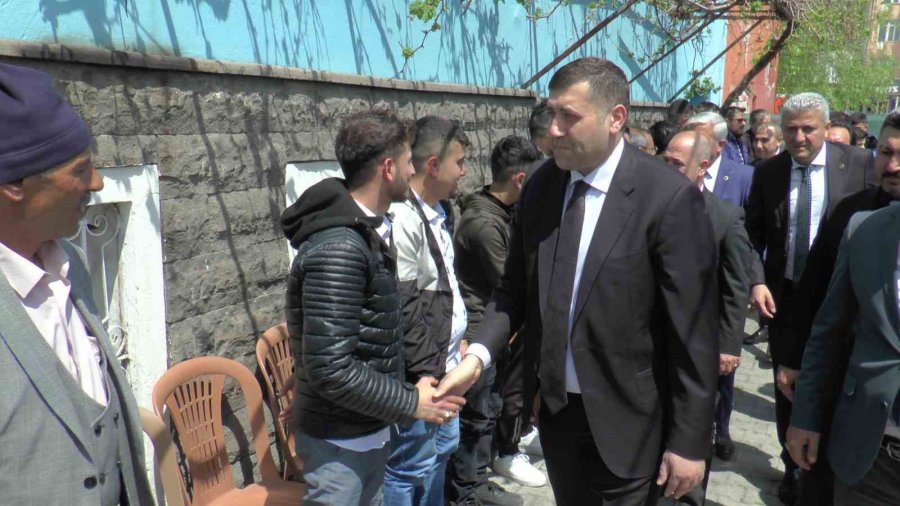 Baki Ersoy: “milliyetçi Hareket Partisi Her Gittiğimiz Yerde İnanılmaz Bir Teveccüh Görmektedir”