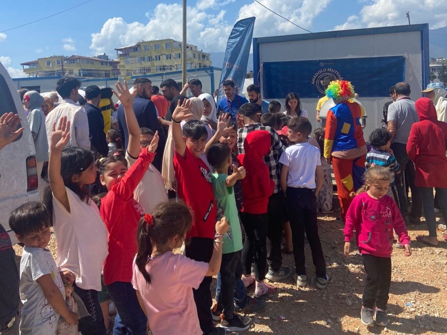 Anadolu Mutfağı Ve Anadolu Oyun Evi’nden Deprem Bölgesine Özel Bayram Etkinlikleri