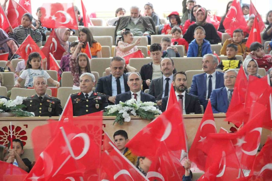 Konya’da 23 Nisan Ulusal Egemenlik Ve Çocuk Bayramı Coşkusu