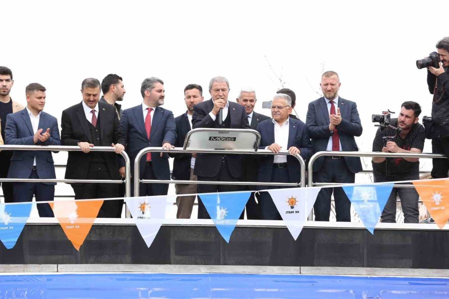 Bakan Akar: "büyük Ve Güçlü Türkiye İçin Hep Beraber Çalışıyoruz"