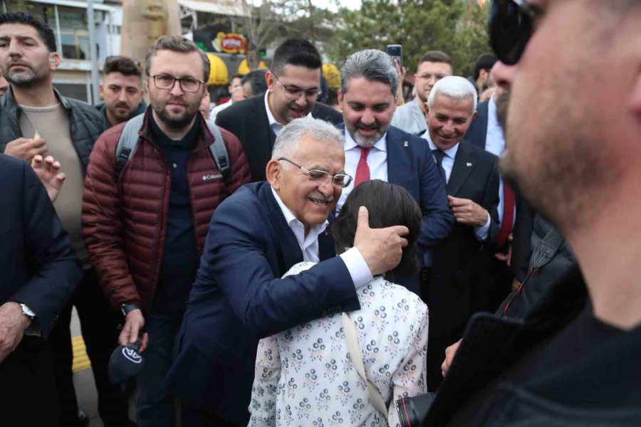 Bakan Akar: "büyük Ve Güçlü Türkiye İçin Hep Beraber Çalışıyoruz"