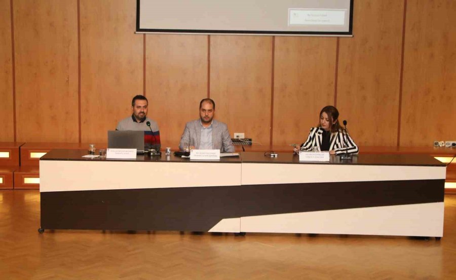 Erü’de “çocuklarda Öğrenme Güçlüğü Ve Çözüm Önerileri” Paneli Düzenlendi