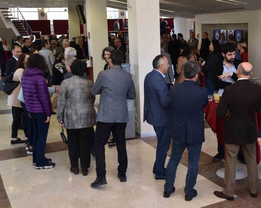 Esogü Personeli Bayramlaştı