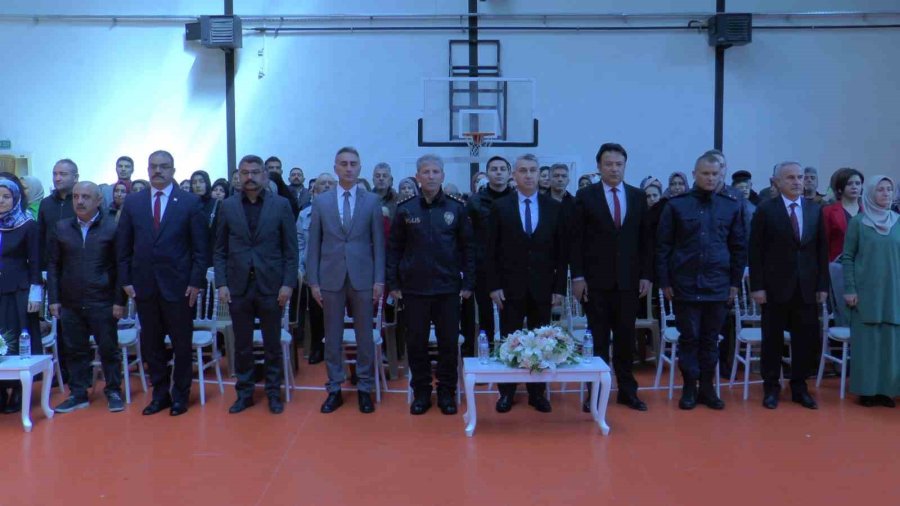 Minikler 23 Nisan’da Depremzedeleri Andı