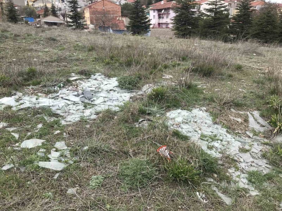 Cam Parçaları Yangın Konusunda Tedirgin Etti