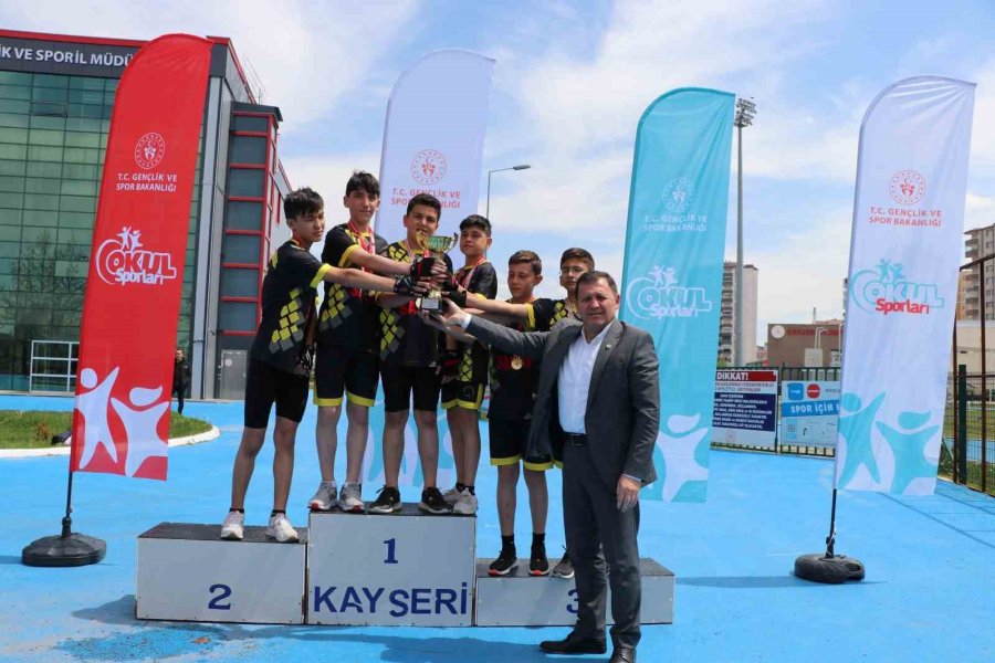 Pedallar Bisiklet Müsabakaları İçin Çevrildi