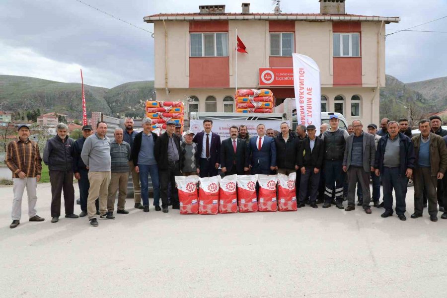 İnönü Çiftçisine Yüzde 70’i Hibe Ayçiçeği Tohumu Desteği