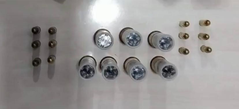 Şüpheli Araçtan Ruhsatsız Tabanca Ve Uyuşturucu Çıktı