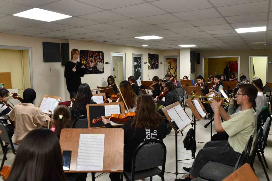 Muhteşem Konser Öncesi Son Provalar