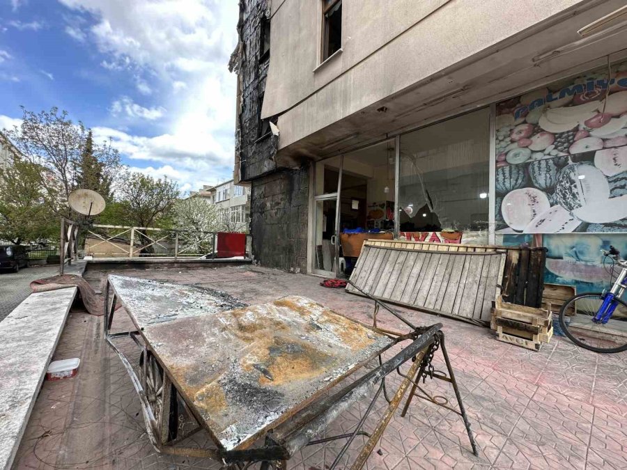 On Binlerce Liralık Maddi Zarara Sebep Olan Yangında Kundaklama Şüphesi