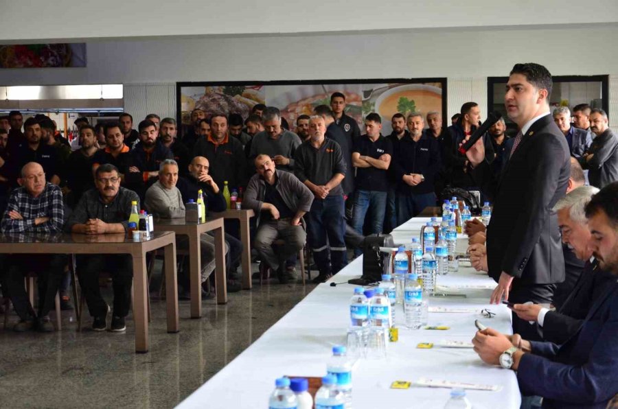 Mhp’li Özdemir: “özerklik İsteyen Chp Kadroları, Şehidin Bacısına Küfreden İp Milletvekilleri Hangi Hainlerle Kol Kola Girerse Girsin Amaçlarına Ulaşamayacaklar”