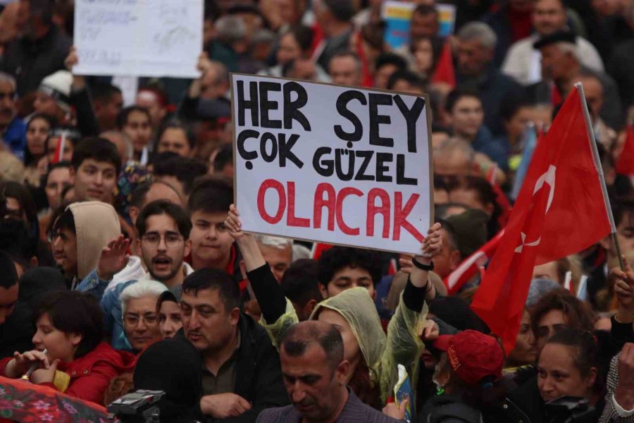 Kılıçdaroğlu: “herkesin Caddelerde Huzur İçinde Gezdiği Bir Ülke İnşa Edeceğiz”