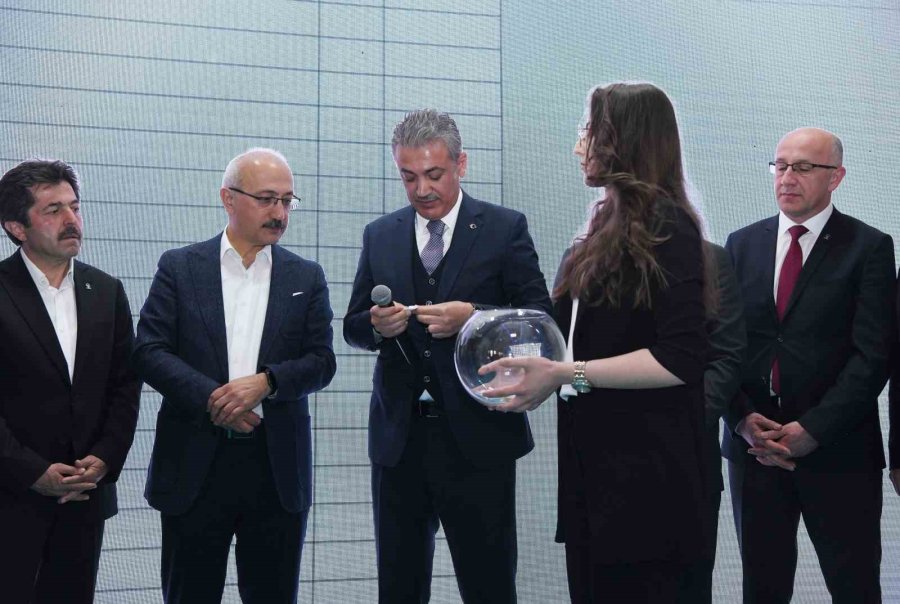 Karaman’da 156 Kentsel Dönüşüm Konutu Hak Sahiplerine Teslim Edildi