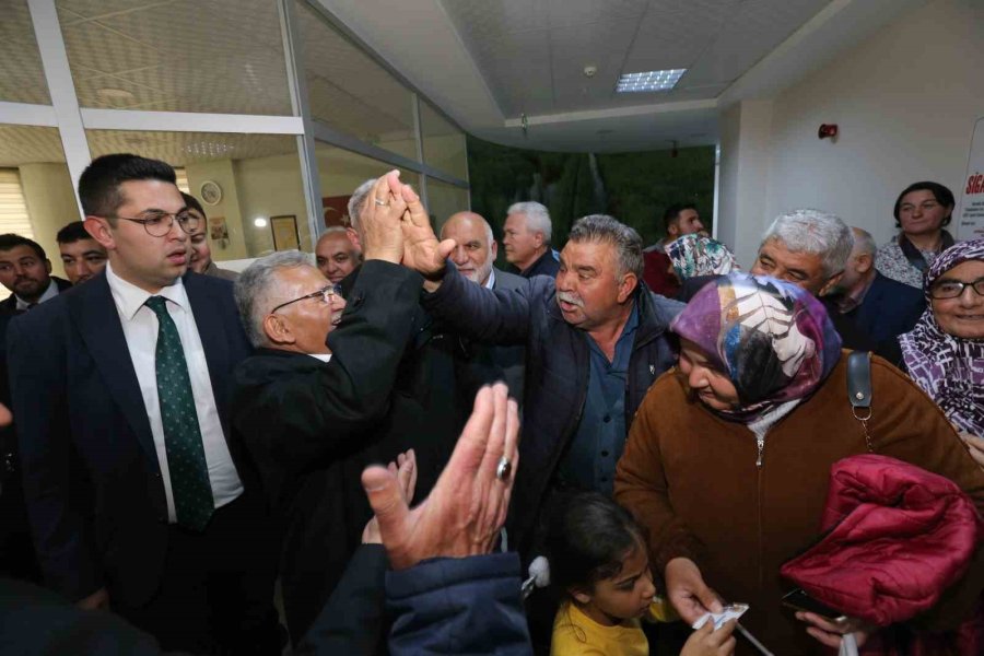 Bakan Akar İle Başkan Büyükkılıç, Yahyalı Ve Develi’de Müjdelerle Gönülleri Fethetti