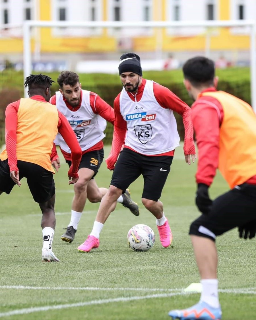 Kayserispor, Konyaspor Maçı Hazırlıklarını Sürdürdü