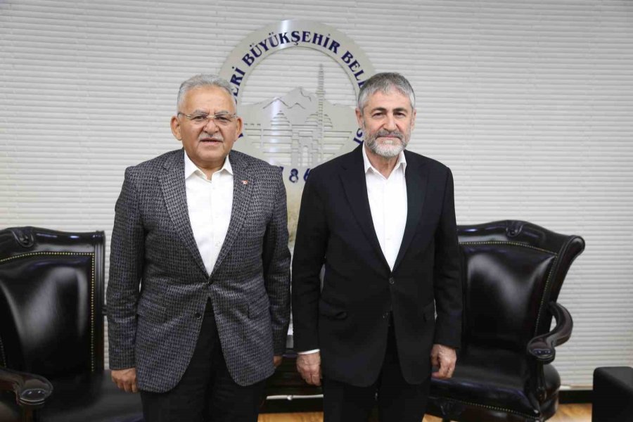 Bakan Nebati Kayseri Büyükşehir’i Ziyaret Etti