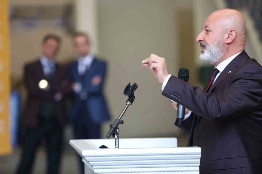 Başkan Çolakbayrakdar: "belediyede Her Bir Çalışanın Sendikası Ahmet Çolakbayrakdar’dır"