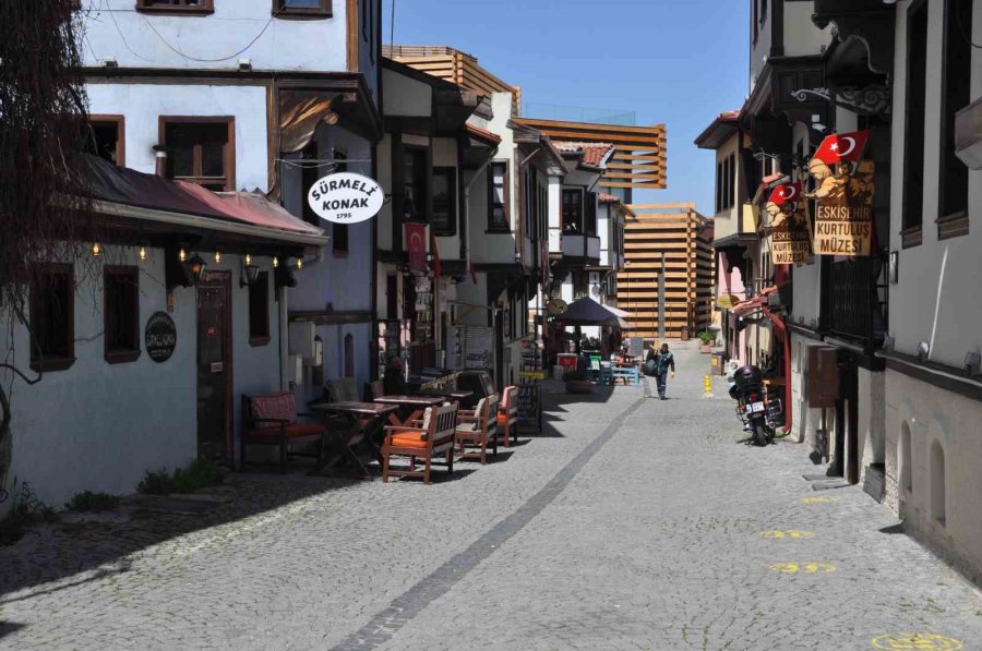 Turistlerin Ziyaret Ettiği Odunpazarı, Eskişehirlilerden İlgi Görmüyor