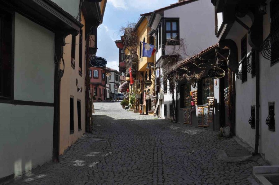 Turistlerin Ziyaret Ettiği Odunpazarı, Eskişehirlilerden İlgi Görmüyor