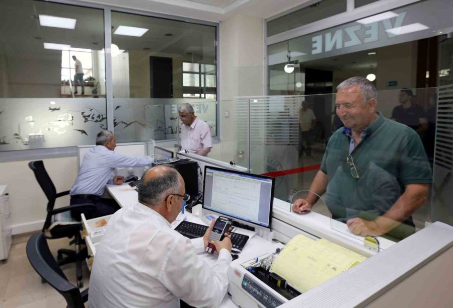 Başkan Yalçın’dan Yapılandırma Çağrısı