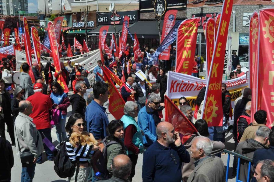 Eskişehir’de 1 Mayıs Coşkuyla Kutlandı