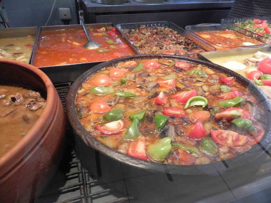 Eskişehir’de Lokantacılara Göre Ramazan Ayı Bereketli Geçti