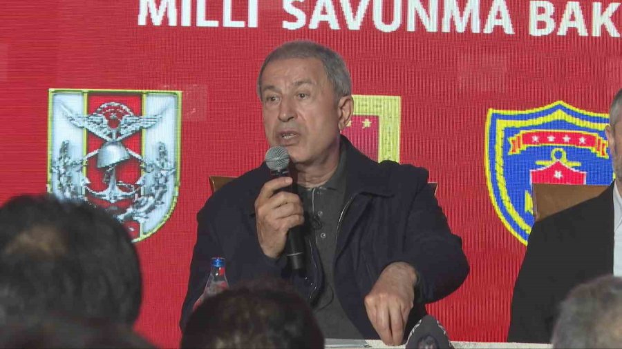 Bakan Akar’dan Öğrencilere ‘inek Lakabı’ Uyarısı